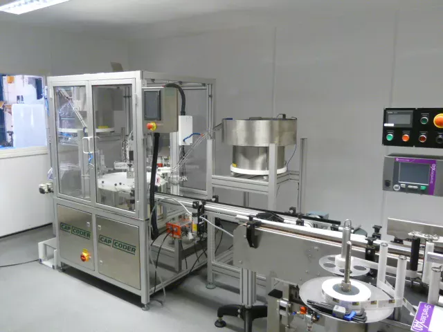 Cap Coders CC1160, A Fully Automatic Bespoke Filling & Capping Machine